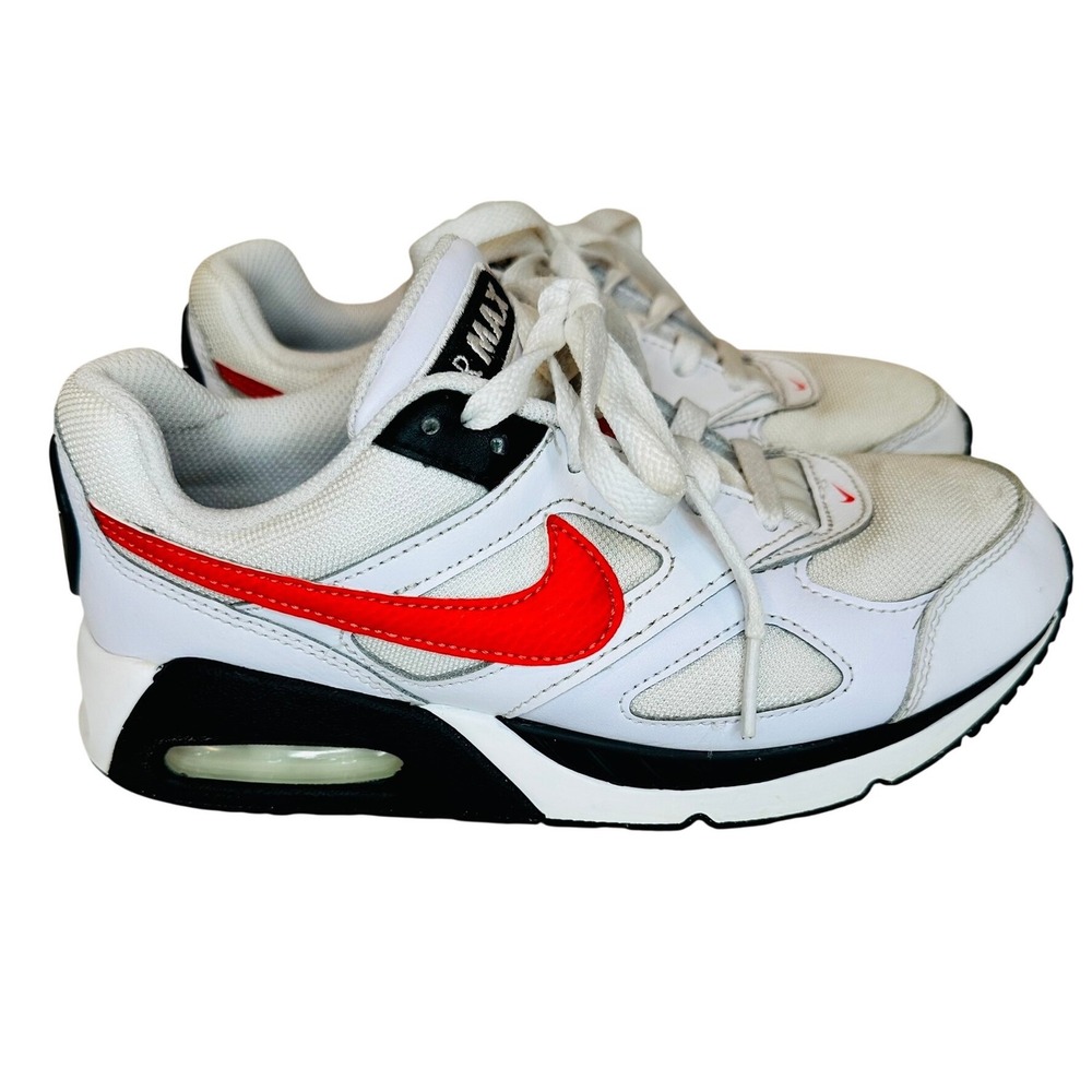 Nike Air Max IVO Kids‎ Youth 4Y White Red Good 579995-101 Sneakers Sporty School